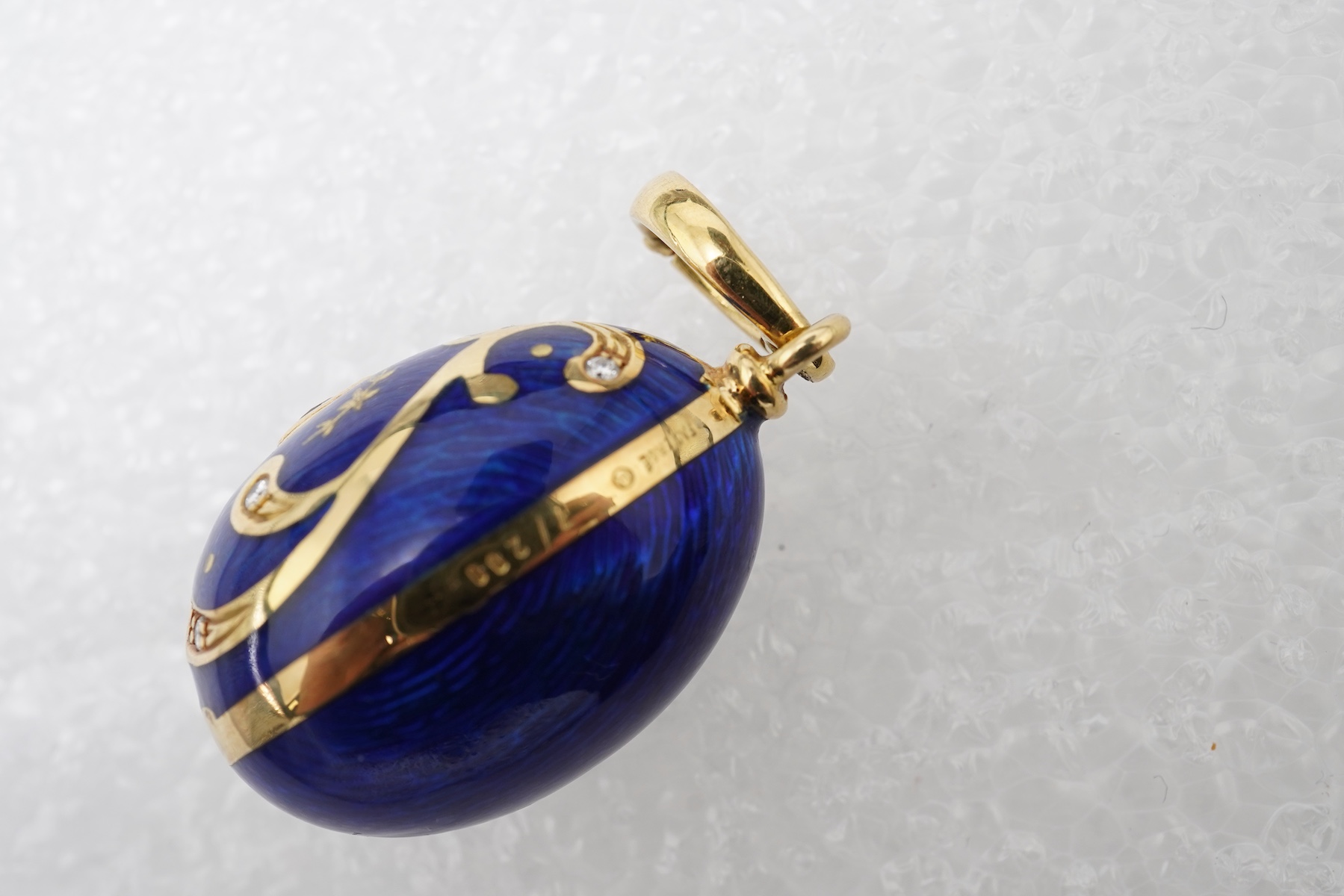 Fabergé, a modern gold, enamel and diamond pendant